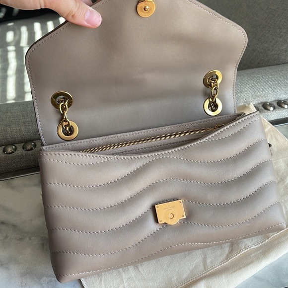 Louis Vuitton New Wave Chain Bag Taupe - Picture 7 of 10
